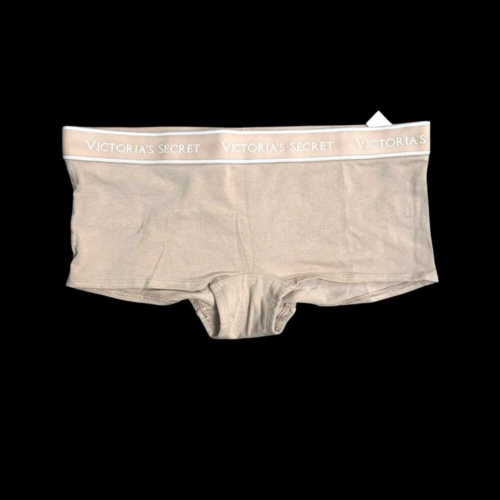 NWT Victoria’s Secret Logo Cotton Blend Boyshort Panty in Praline Size M